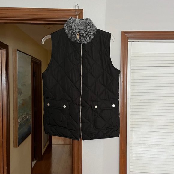 Women's Reversible Sherpa Vest Quilted Zip Fleece Padded Gilet with Pockets Med - Picture 1 of 6